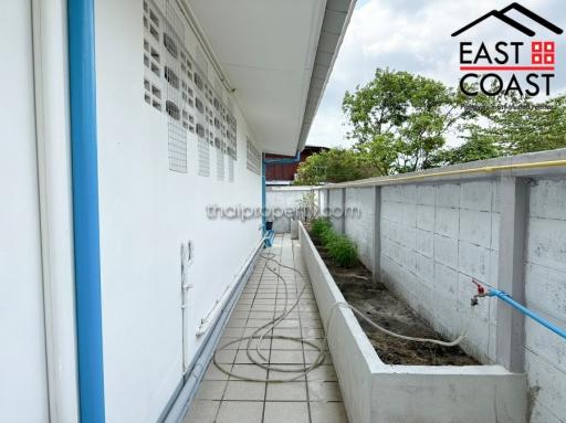 Private Pool Villa in Nong Plalai House for sale in East Pattaya, Pattaya. SH14353