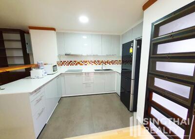 For RENT : Supalai Place / 2 Bedroom / 2 Bathrooms / 100 sqm / 40000 THB [8844935]