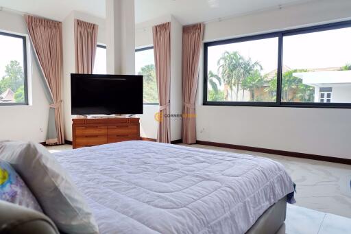 7 bedroom House in Phu Tara East Pattaya