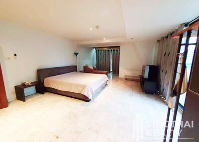 For RENT : Supalai Place / 2 Bedroom / 3 Bathrooms / 220 sqm / 40000 THB [8845767]