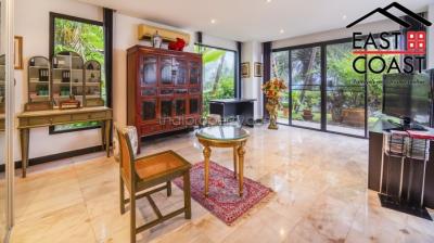 Baan Rimpha House for sale in Wongamat Beach, Pattaya. SH13799