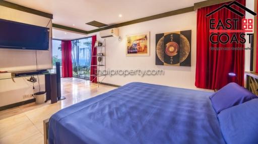 Baan Rimpha House for sale in Wongamat Beach, Pattaya. SH13799