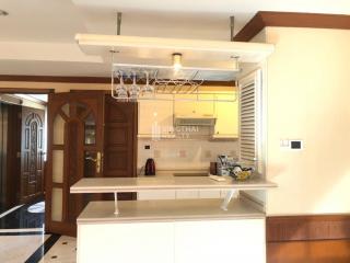 For RENT : Diamond Tower / 2 Bedroom / 2 Bathrooms / 162 sqm / 40000 THB [8930418]