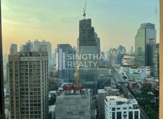 For RENT : The Address Sukhumvit 28 / 1 Bedroom / 1 Bathrooms / 45 sqm / 40000 THB [8940838]