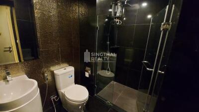 For RENT : Rhythm Sukhumvit 36-38 / 2 Bedroom / 2 Bathrooms / 54 sqm / 40000 THB [9053710]