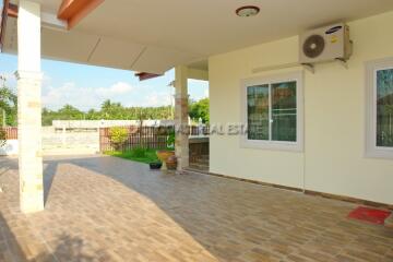 Passorn Village 2 House for sale and for rent in East Pattaya, Pattaya. SRH6752