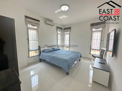 Chockchai Village 10 House for sale in East Pattaya, Pattaya. SH13590