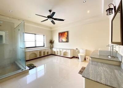 House for sale East Pattaya