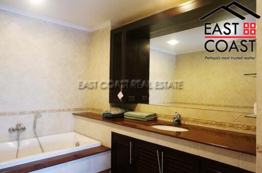 View Talay Residence 6 Condo for rent in Wongamat Beach, Pattaya. RC10873