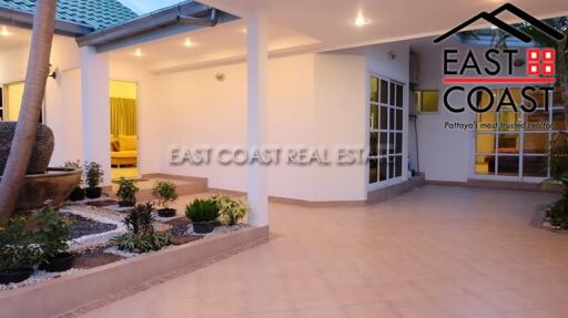 Country Club Villa House for rent in East Pattaya, Pattaya. RH12297