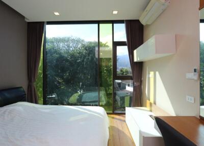 2 Bedroom condo at Stylish Condominium : Canal Road