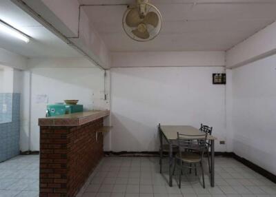 2-Bedroom, Partly Furnished House Near Suthep Road
