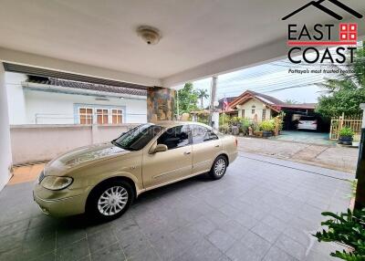 Areeya Villa House for sale in East Pattaya, Pattaya. SH14272