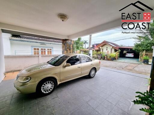 Areeya Villa House for sale in East Pattaya, Pattaya. SH14272