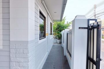 3 bedroom House in Wanthip Village East Pattaya East Pattaya