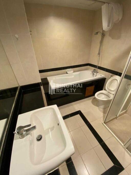 For RENT : Baan Thirapa / 2 Bedroom / 2 Bathrooms / 120 sqm / 40000 THB [9668393]