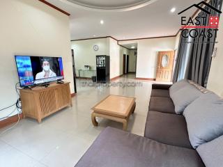 Chockchai Garden Home 3 House for rent in East Pattaya, Pattaya. RH14357