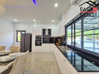 The Lanterns House for sale in East Pattaya, Pattaya. SH14391