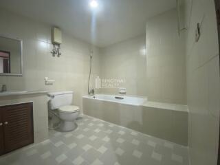 For RENT : Le Premier 2 / 3 Bedroom / 3 Bathrooms / 169 sqm / 40000 THB [9937115]