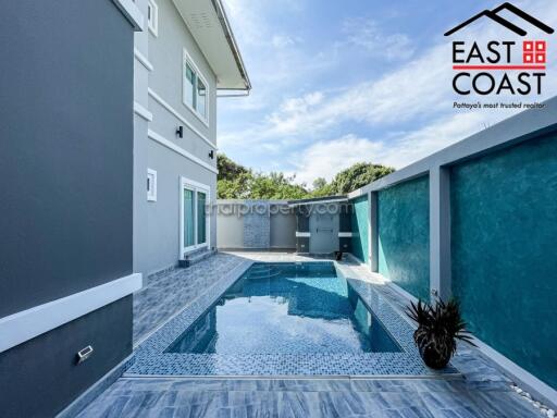Private Pool VIlla on Soi Siam Country Club House for sale in East Pattaya, Pattaya. SH14158