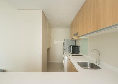 For RENT : Villa Asoke / 1 Bedroom / 2 Bathrooms / 80 sqm / 40000 THB [R10072]