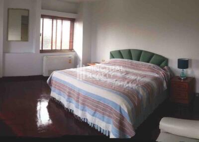 For RENT : Sriwattana Apartment / 2 Bedroom / 2 Bathrooms / 145 sqm / 40000 THB [R10089]