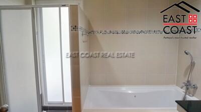 SP5 Village House for rent in East Pattaya, Pattaya. RH11228