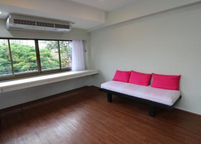 Individual 2 bed apartment at Chiangmai Land