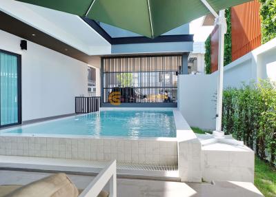 4 bedroom House in Astro Hill East Pattaya