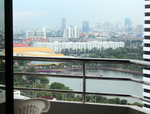 For RENT : Lake Avenue / 2 Bedroom / 2 Bathrooms / 128 sqm / 40000 THB [R10817]