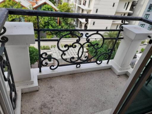 For RENT : La Vie En Rose Place / 2 Bedroom / 2 Bathrooms / 96 sqm / 40000 THB [R10824]