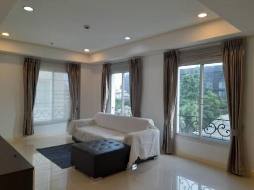 For RENT : La Vie En Rose Place / 2 Bedroom / 2 Bathrooms / 96 sqm / 40000 THB [R10824]