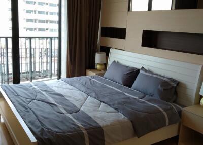 For RENT : The Alcove Thonglor 10 / 2 Bedroom / 2 Bathrooms / 80 sqm / 45000 THB [R10960]