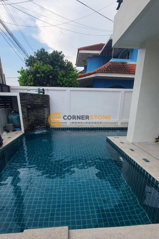 6 bedroom House in View Point Jomtien