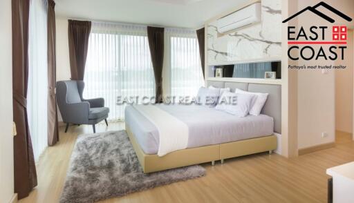 Villa Asiatic House for sale in East Pattaya, Pattaya. SH11119