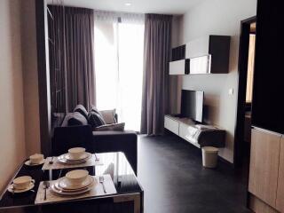 For RENT : Edge Sukhumvit 23 / 1 Bedroom / 1 Bathrooms / 44 sqm / 40000 THB [R11116]