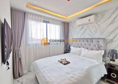 2 bedroom Condo in Arcadia Millennium Tower Pattaya