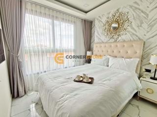 2 bedroom Condo in Arcadia Millennium Tower Pattaya