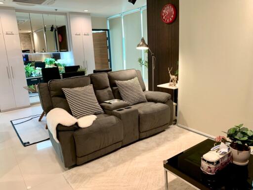 For RENT : Sukhumvit Living Town / 2 Bedroom / 1 Bathrooms / 63 sqm / 40000 THB [R11211]