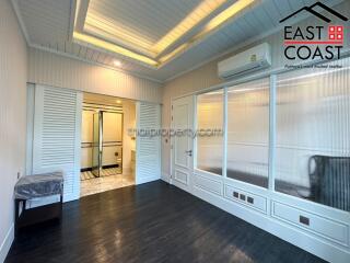 Grand Florida Beachfront Condo Resort Pattaya Condo for sale in South Jomtien, Pattaya. SC14350