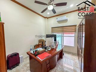 Maneeya Home  House for sale in East Pattaya, Pattaya. SH14336