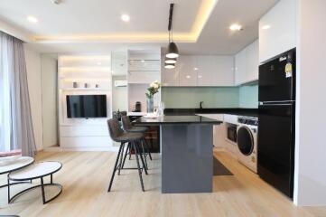 For RENT : Via Botani / 1 Bedroom / 1 Bathrooms / 47 sqm / 40000 THB [R11402]