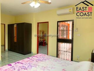 Eakmongkol 2/2 House for sale in East Pattaya, Pattaya. SH14314