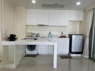 For RENT : Star View / 2 Bedroom / 2 Bathrooms / 77 sqm / 40000 THB [R11558]