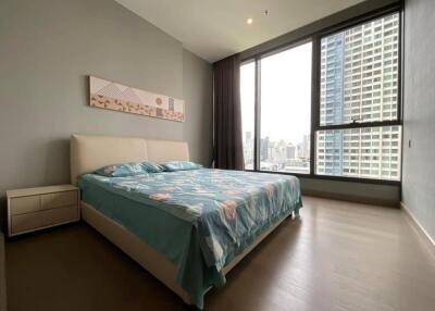 For RENT : The Esse at Singha Complex / 1 Bedroom / 1 Bathrooms / 48 sqm / 40000 THB [R11559]