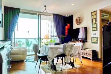 2 bedroom Condo in The Riviera Wong Amat Beach Wongamat