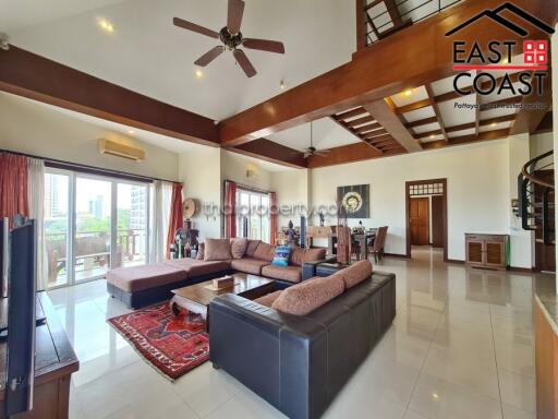 Royal Hill Condo for rent in Jomtien, Pattaya. RC13844