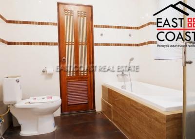 Private 6 Bedroom Pool Villa House for sale and for rent in East Pattaya, Pattaya. SRH10886