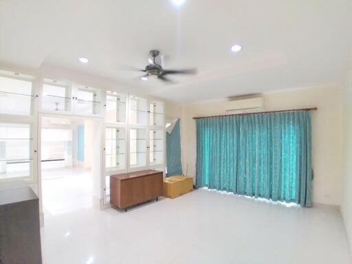 House for sale Mabprachan Pattaya