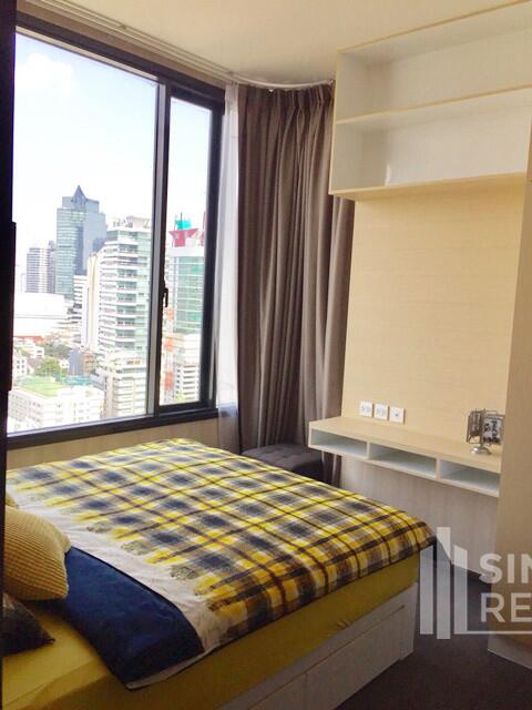 For RENT : Edge Sukhumvit 23 / 1 Bedroom / 1 Bathrooms / 42 sqm / 42000 THB [5587109]